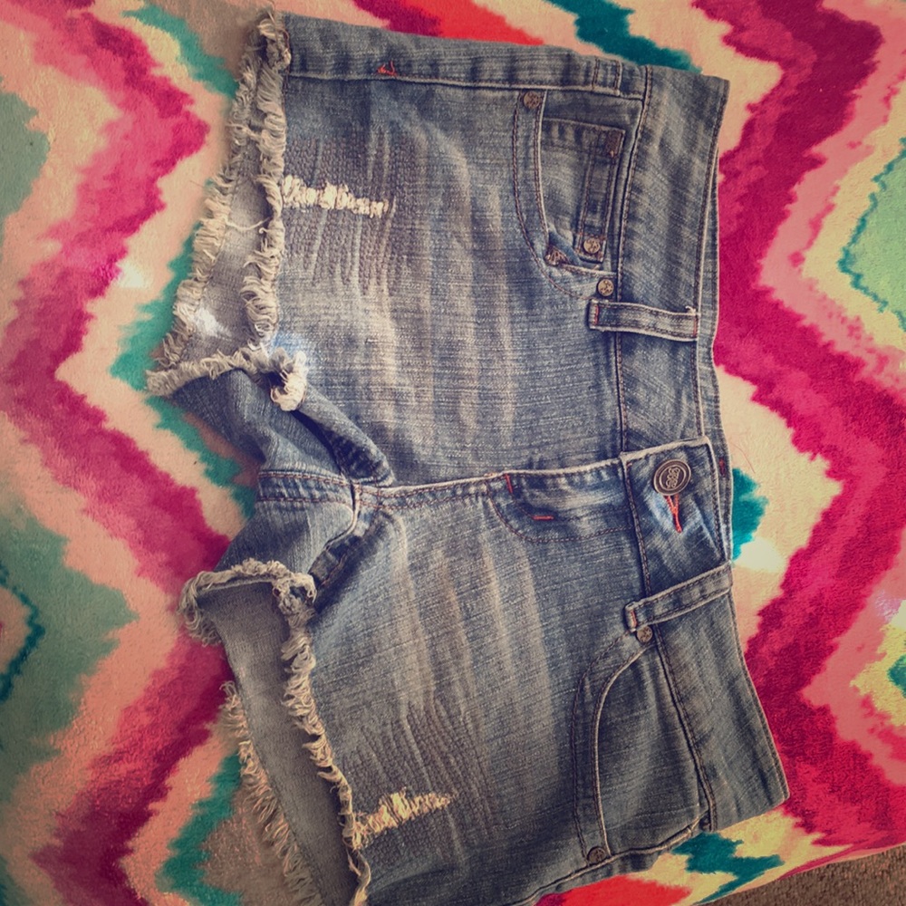 Jean Booty shorts